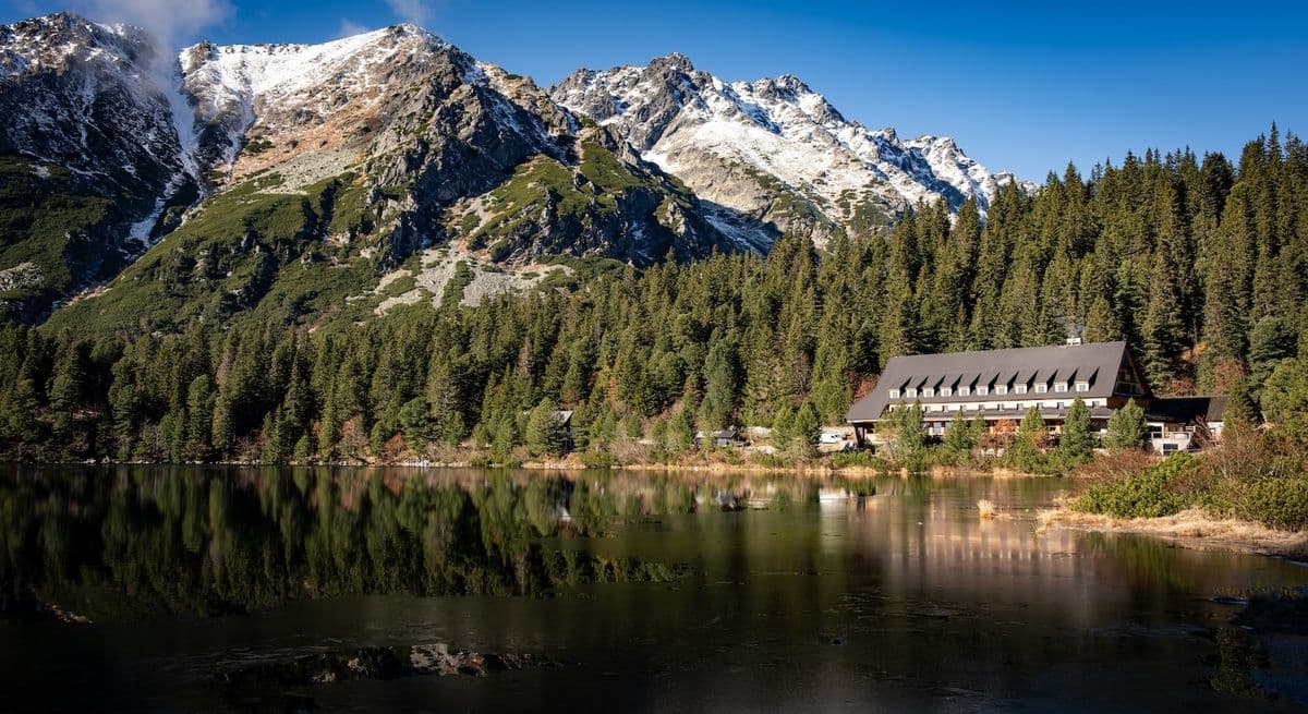 Berghütte in der Hohen Tatra am Popradske pleso